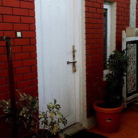 The Red House Bed & Breakfast Udagamandalam Exterior photo