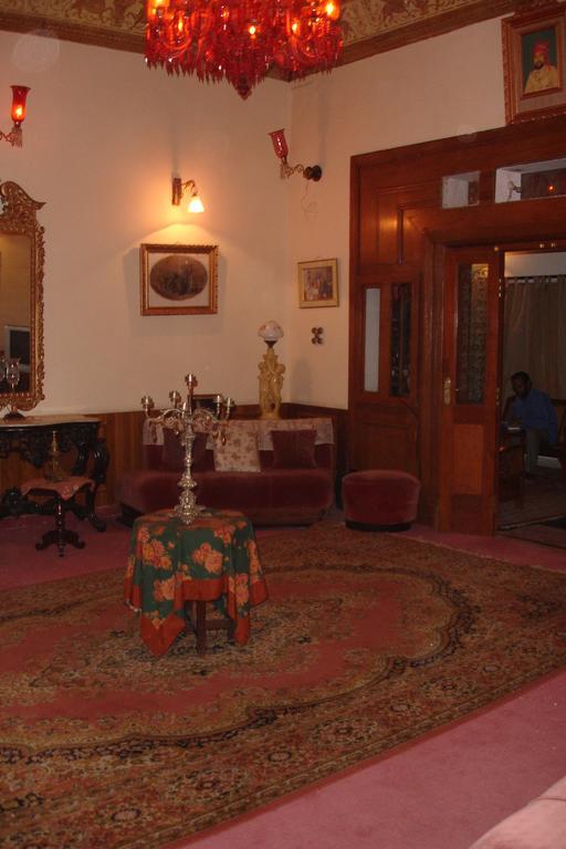 The Red House Bed & Breakfast Udagamandalam Exterior photo