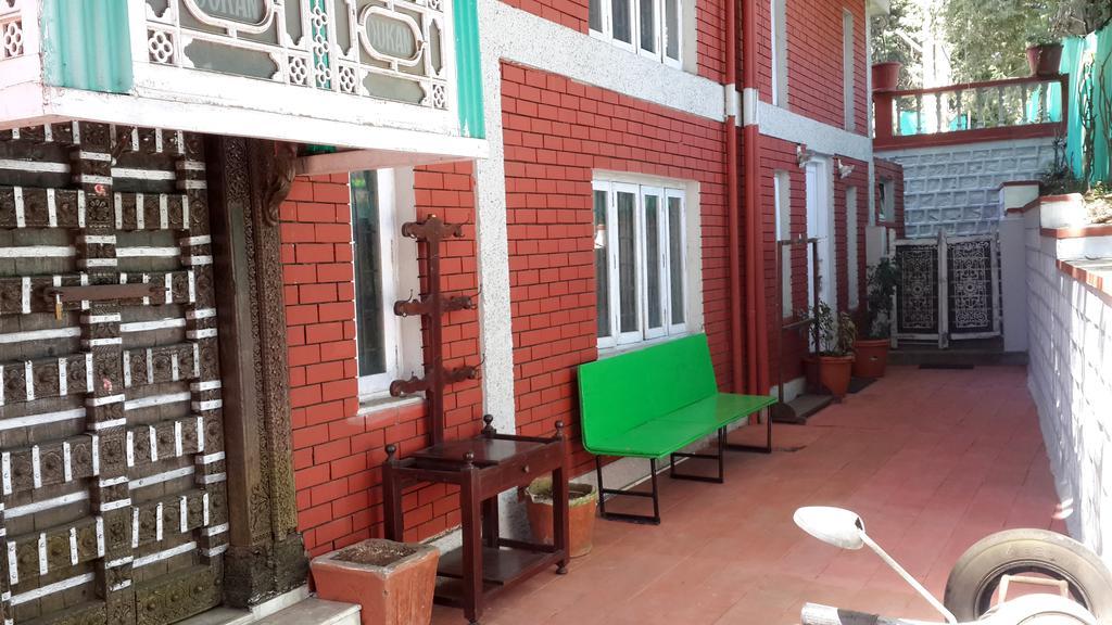 The Red House Bed & Breakfast Udagamandalam Room photo
