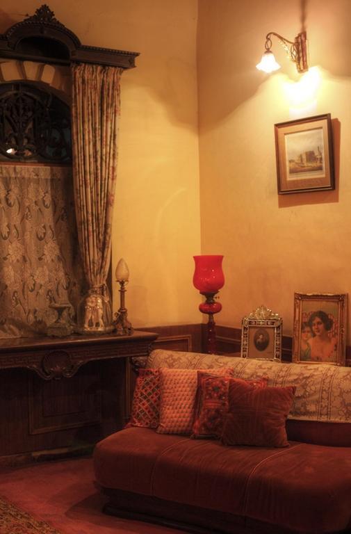 The Red House Bed & Breakfast Udagamandalam Exterior photo